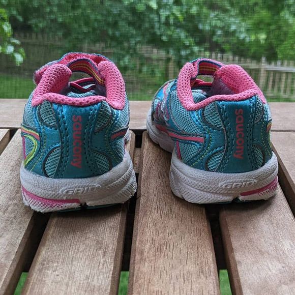 Saucony Sneaker Girls' Baby Ride Shoe (Toddler/Little Kid) * size 5 * blue - Picture 6 of 9